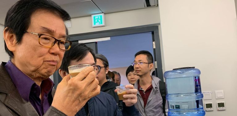 「创意产业与人工智能研讨会」《咖啡影聚》留影